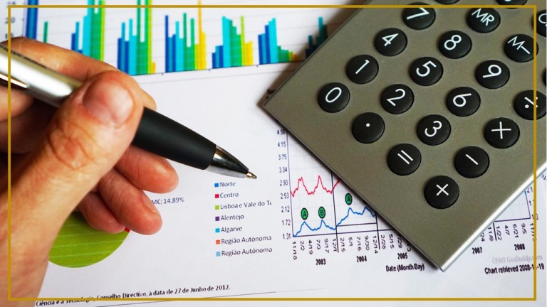 calculator with graphics - cash flow forecast