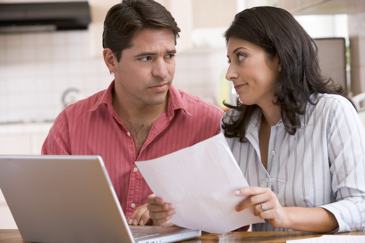 Couple assessing a bad credit business loan